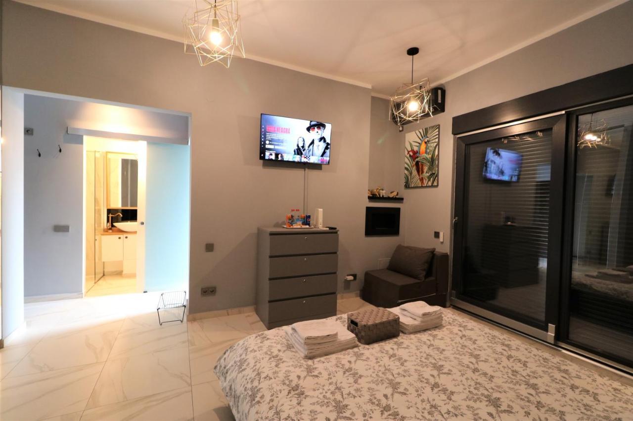 Deluxe Skyline Retreat Studio - Old Town Bucharest Exterior photo