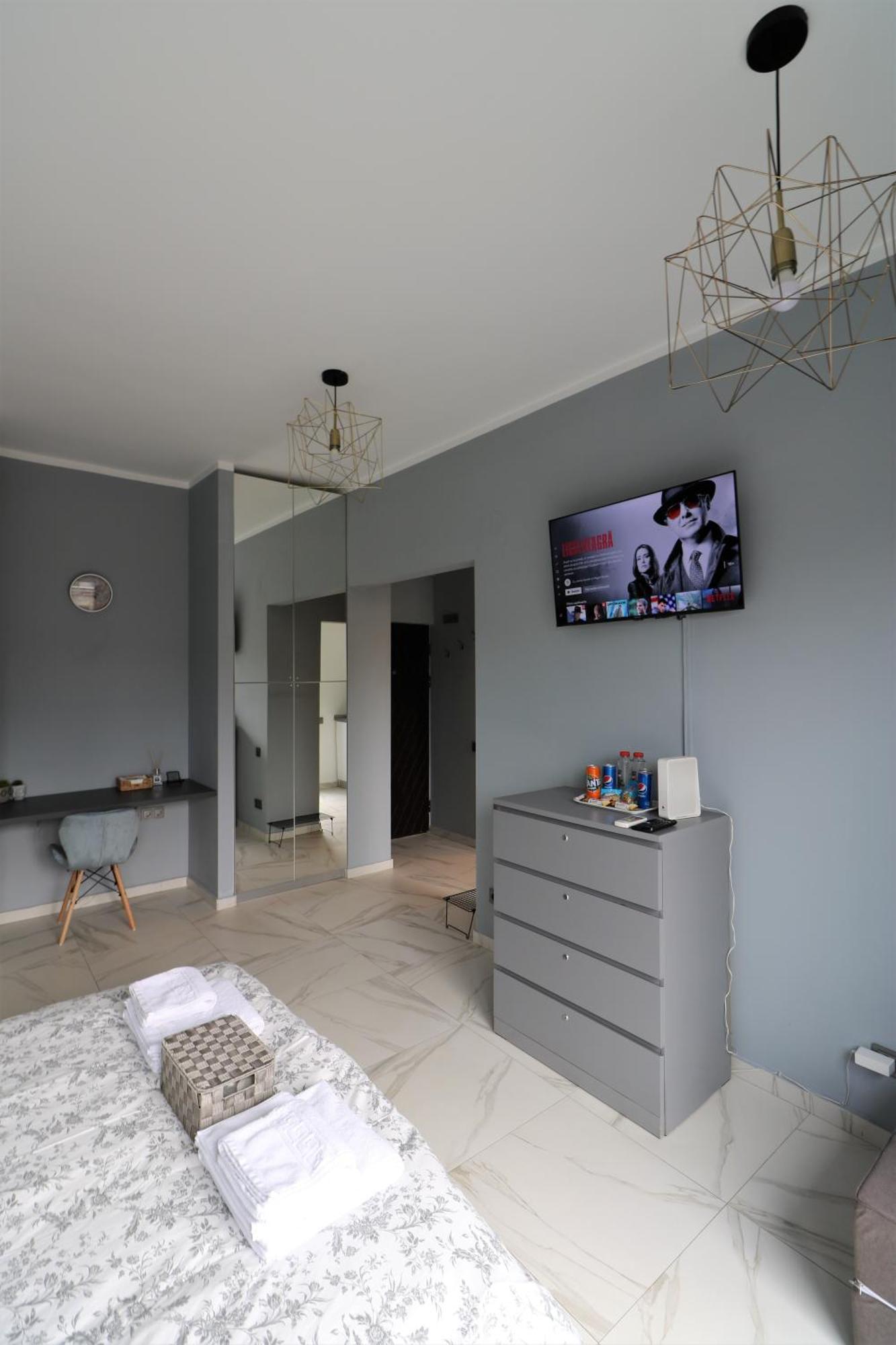 Deluxe Skyline Retreat Studio - Old Town Bucharest Exterior photo