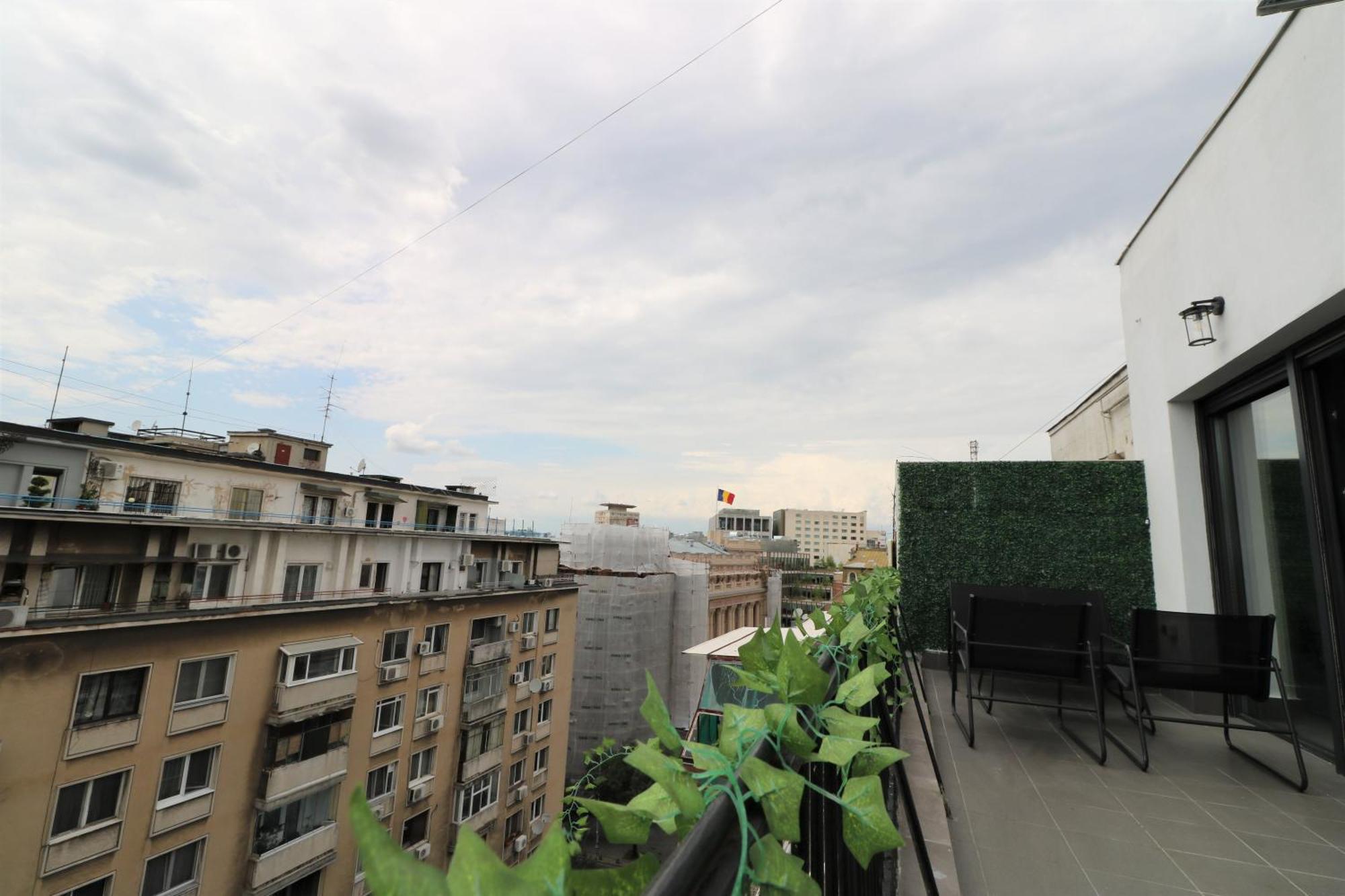 Deluxe Skyline Retreat Studio - Old Town Bucharest Exterior photo